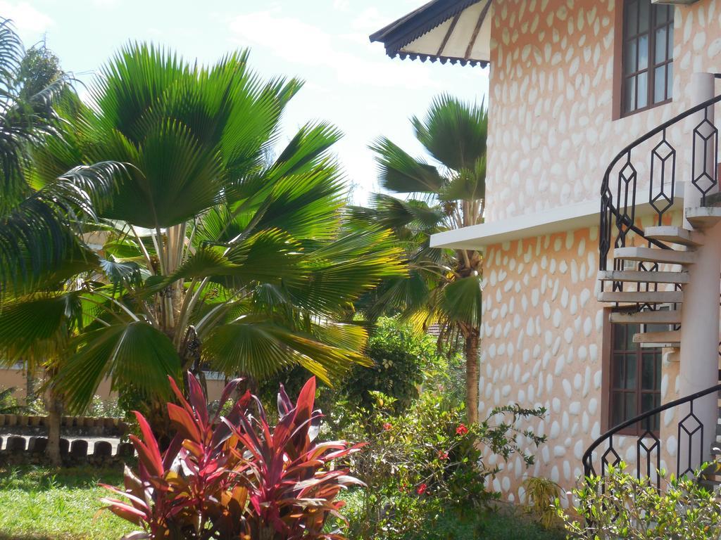 Swahili Beach Resort Zanzibar Exterior photo